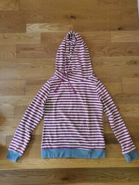 Cranberry & Cream Striped Cowl Hoodie Size XL